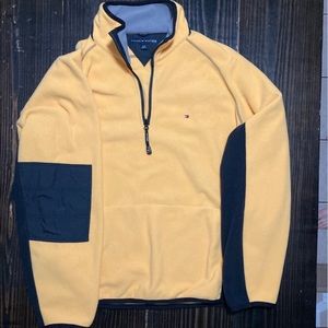 Tommy hilfigher fleece sweater (XL)